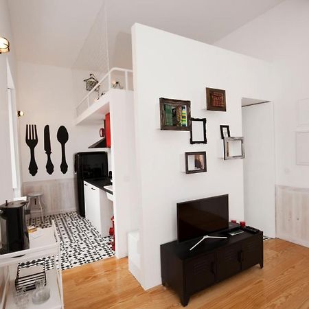 Апартаменты Get Lights And Books In A Flat Порту Экстерьер фото